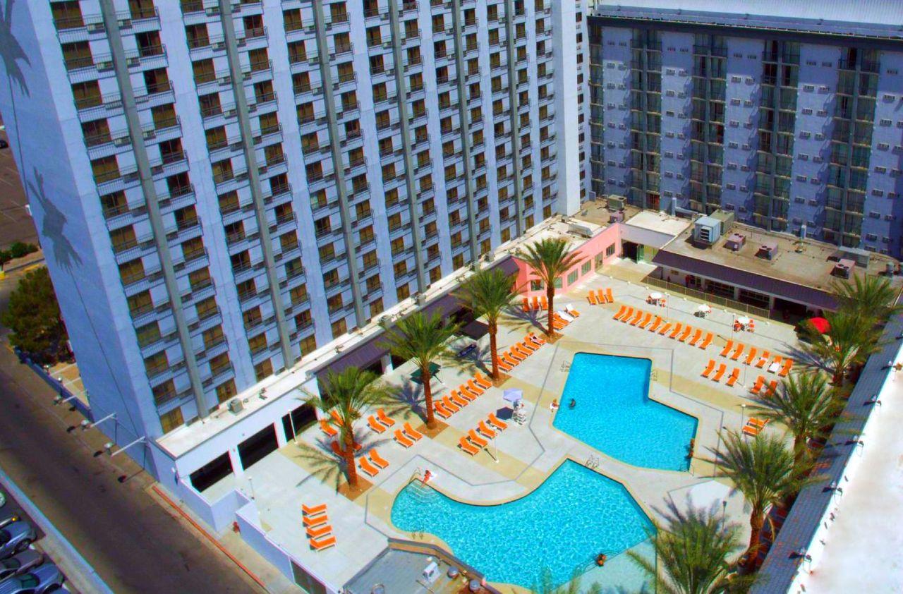Oyo Hotel And Casino Λας Βέγκας Εξωτερικό φωτογραφία